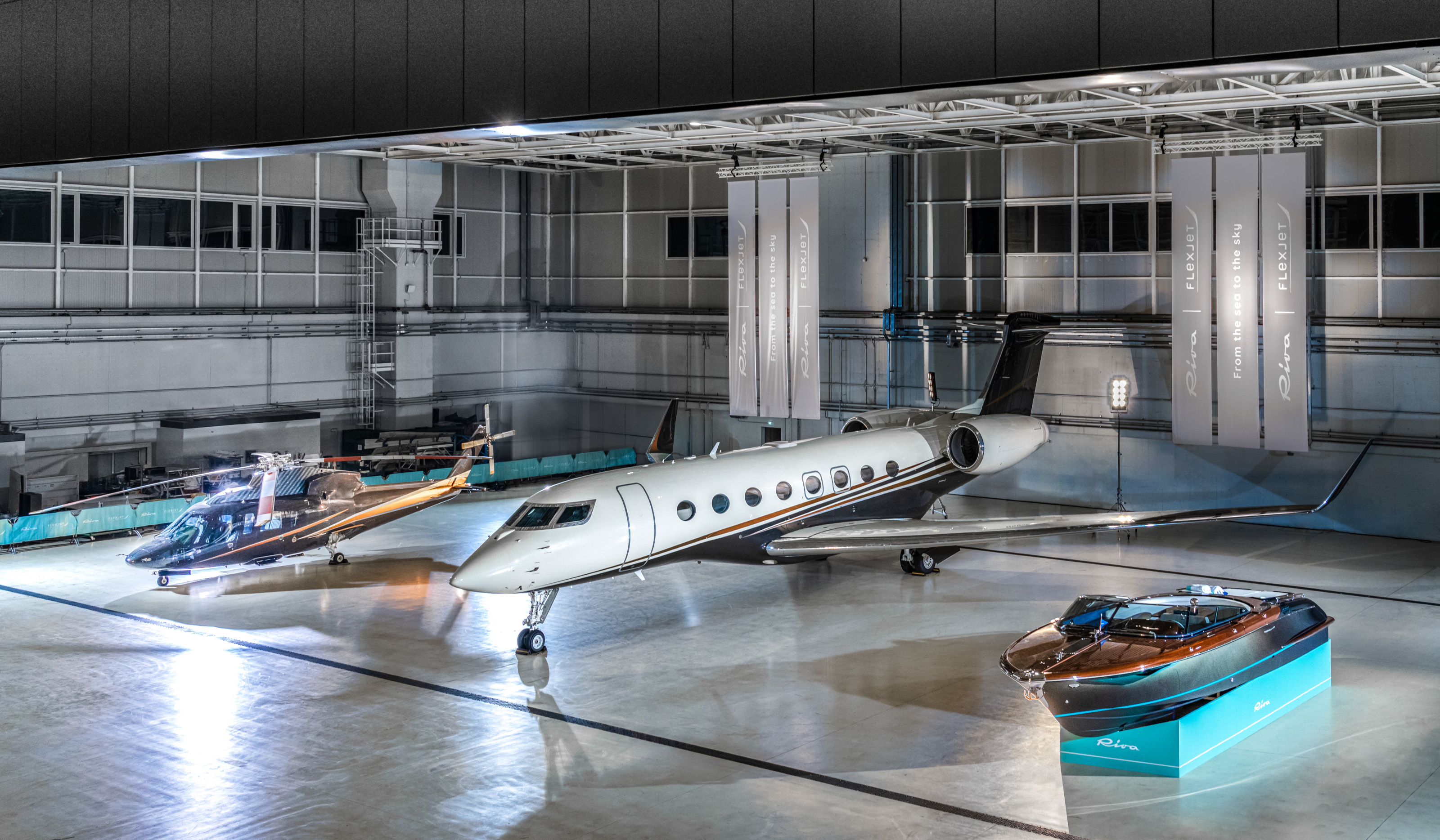 Riva Volare Sikorsky S-76 helicopter and Gulfstream G650 for Flexjet