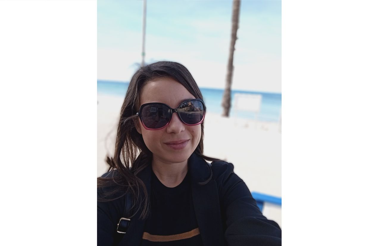 Muestra de c&aacute;mara selfie TCL 30+