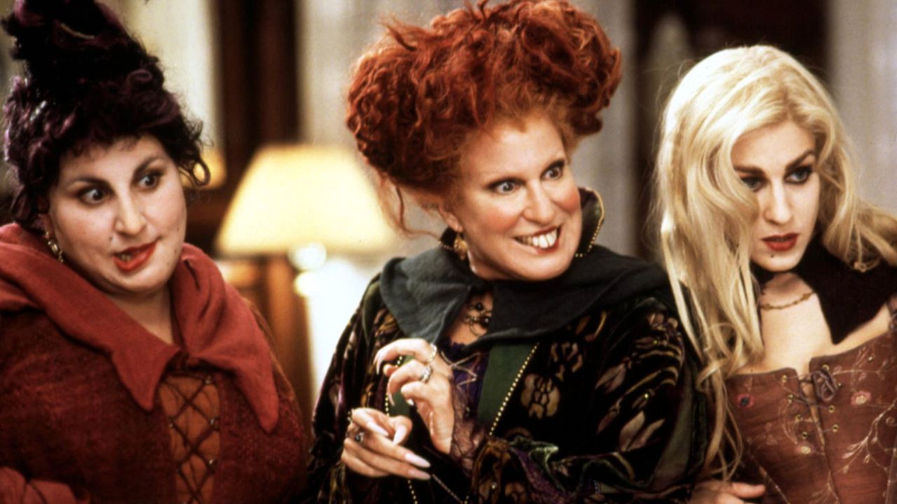 trick or treating hocus pocus film still