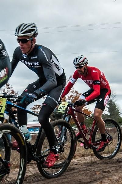 Russell Finsterwald (Trek) and Todd Wells (Specialized)
