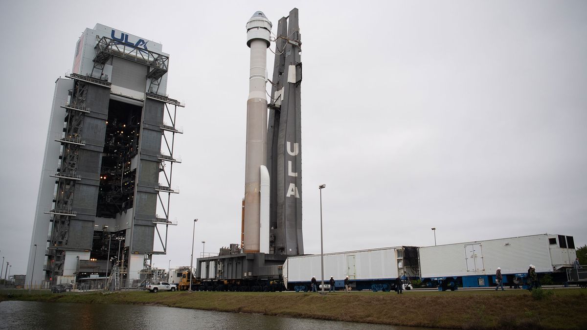 A United Launch Alliance Atlas V rocket with Boeing&rsquo;s CST-100 Starliner spacecraft onboard is seen as it is rollout out of the Vertical Integration Facility to the launch pad at Space Launch Complex 41 ahead of the Orbital Flight Test mission, Wednesday, Dec. 18, 2019 at Cape Canaveral Air Force Station in Florida.