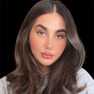 headshot of interior designer Annahita Samiri