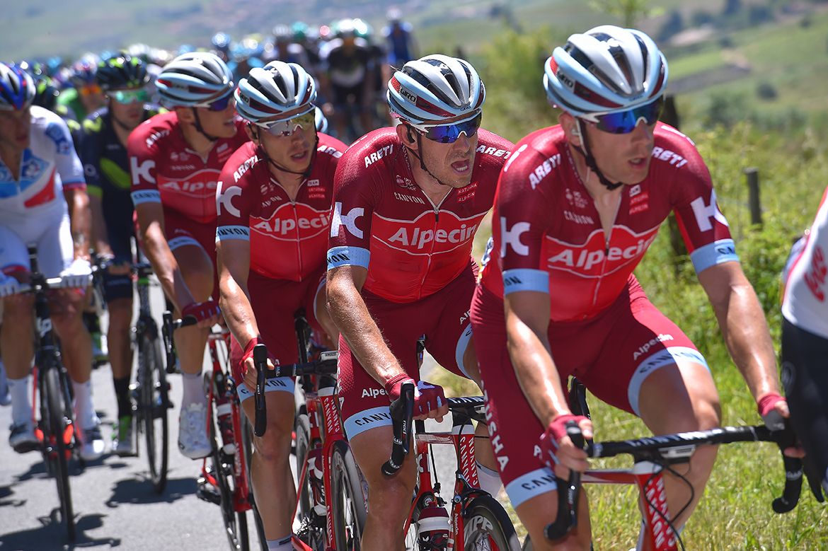 Katusha working for Alexander Kristoff on stage 5