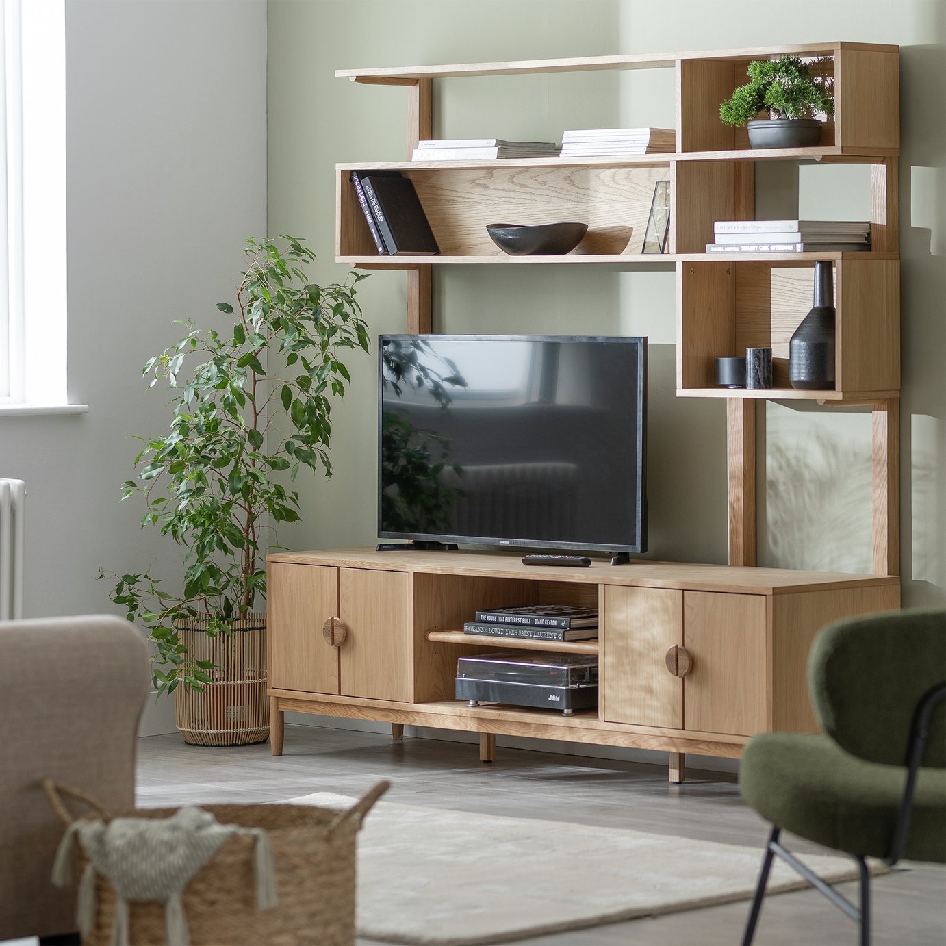 Habitat Cornelia Media Unit - Natural