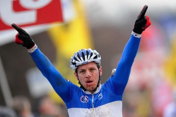 French champion Francis Mourey (Fran&ccedil;aise des Jeux) wins the Grote Prijs De Ster.
