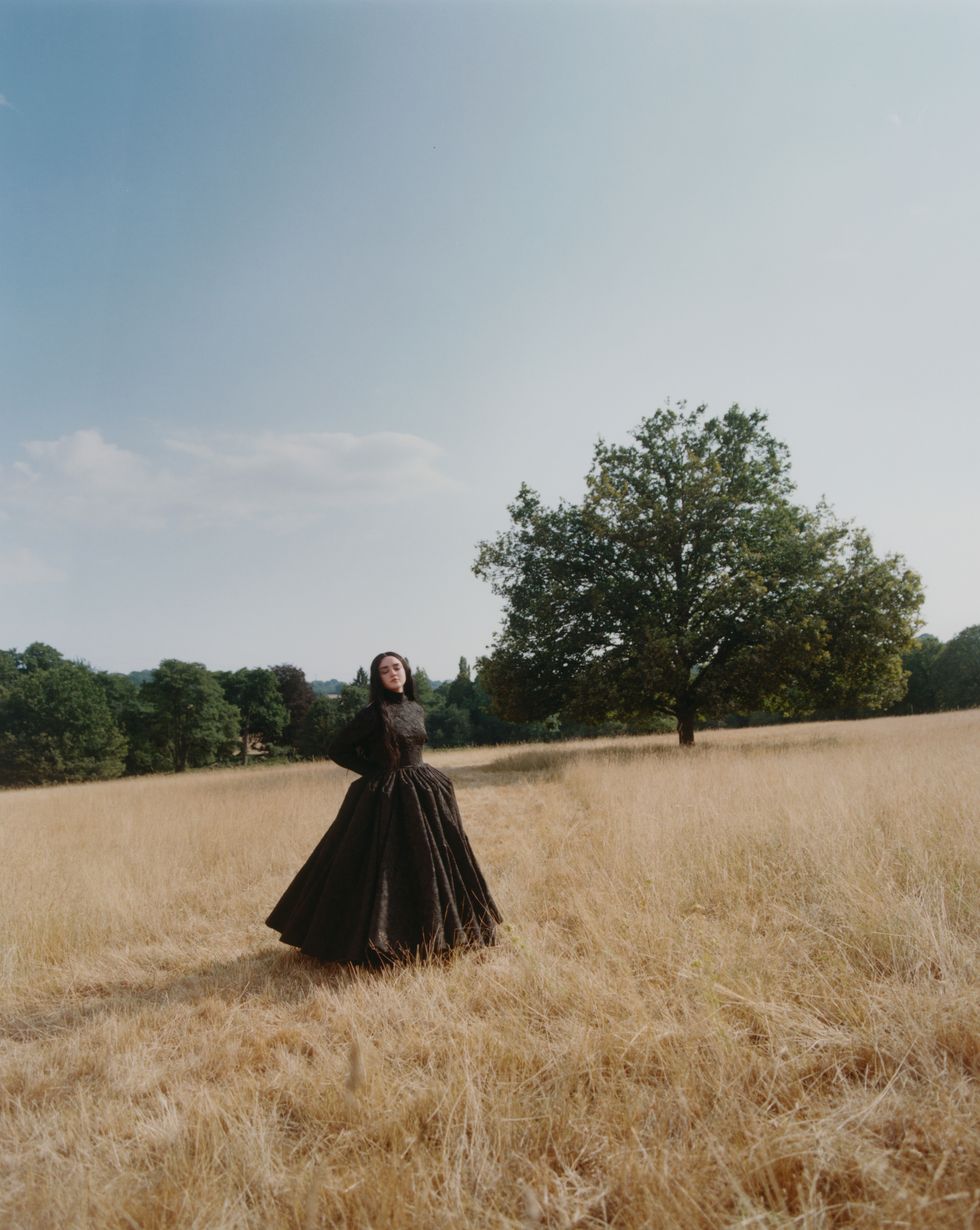 Under Her Spell&amp;mdash;Maisie Williams Talks Practical Magic 2, Turning 30 and the Charm of the Shockingly Ordinary