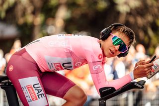 Giro tech gallery