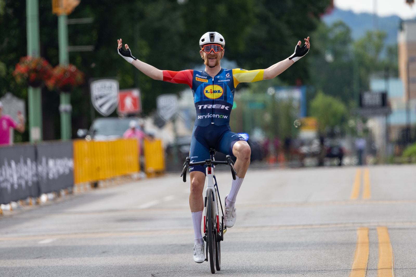 US Road Championships: Quinn Simmons goes solo to take third elite men's road race title