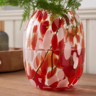 Red and pik decorative vase