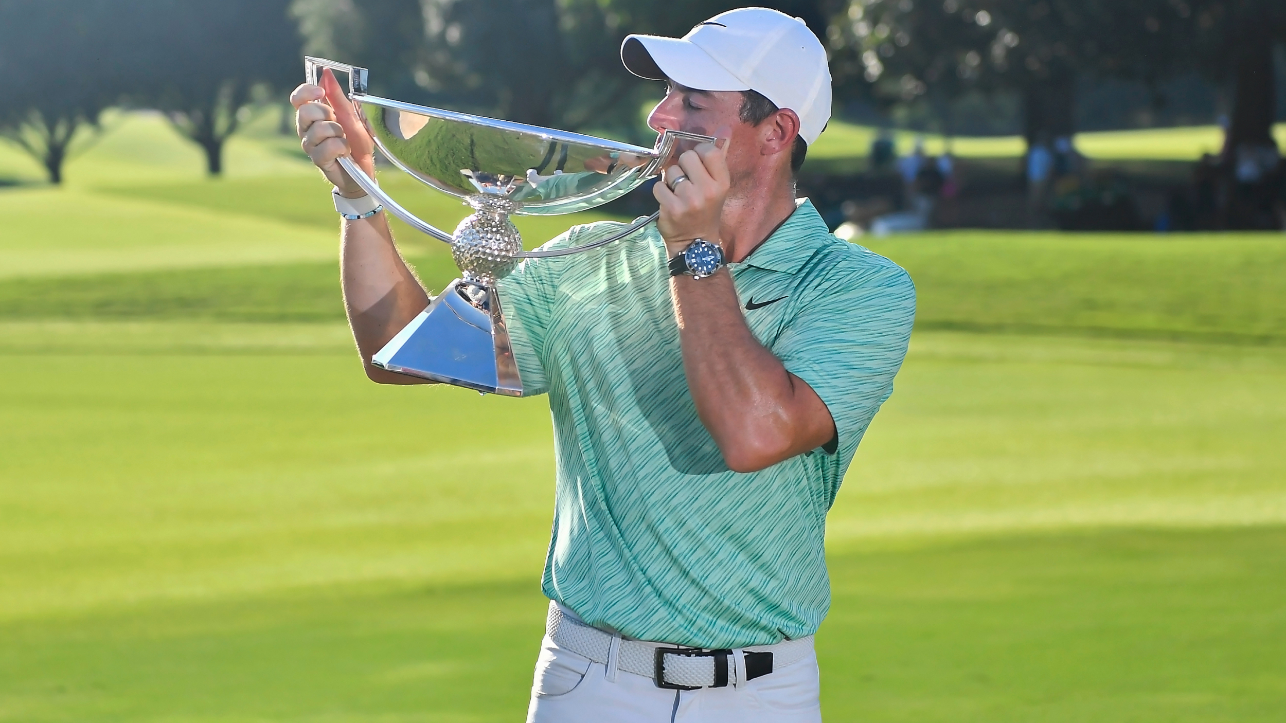 Rory McIlroy with the FedEx Cup
