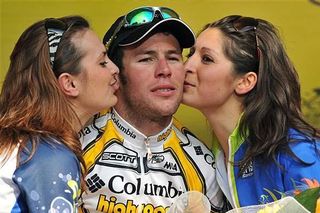 Mark Cavendish (Team Columbia) gets his kisses of congratulations for a sprint well done.