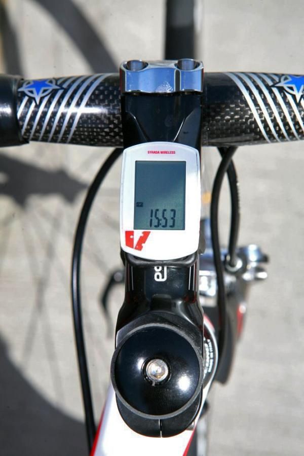 Crawford used a Cateye Strada wireless during the Queensland training camp, but the newly fitted power metres will be paired with a Garmin Edge 500 throughout the season.
