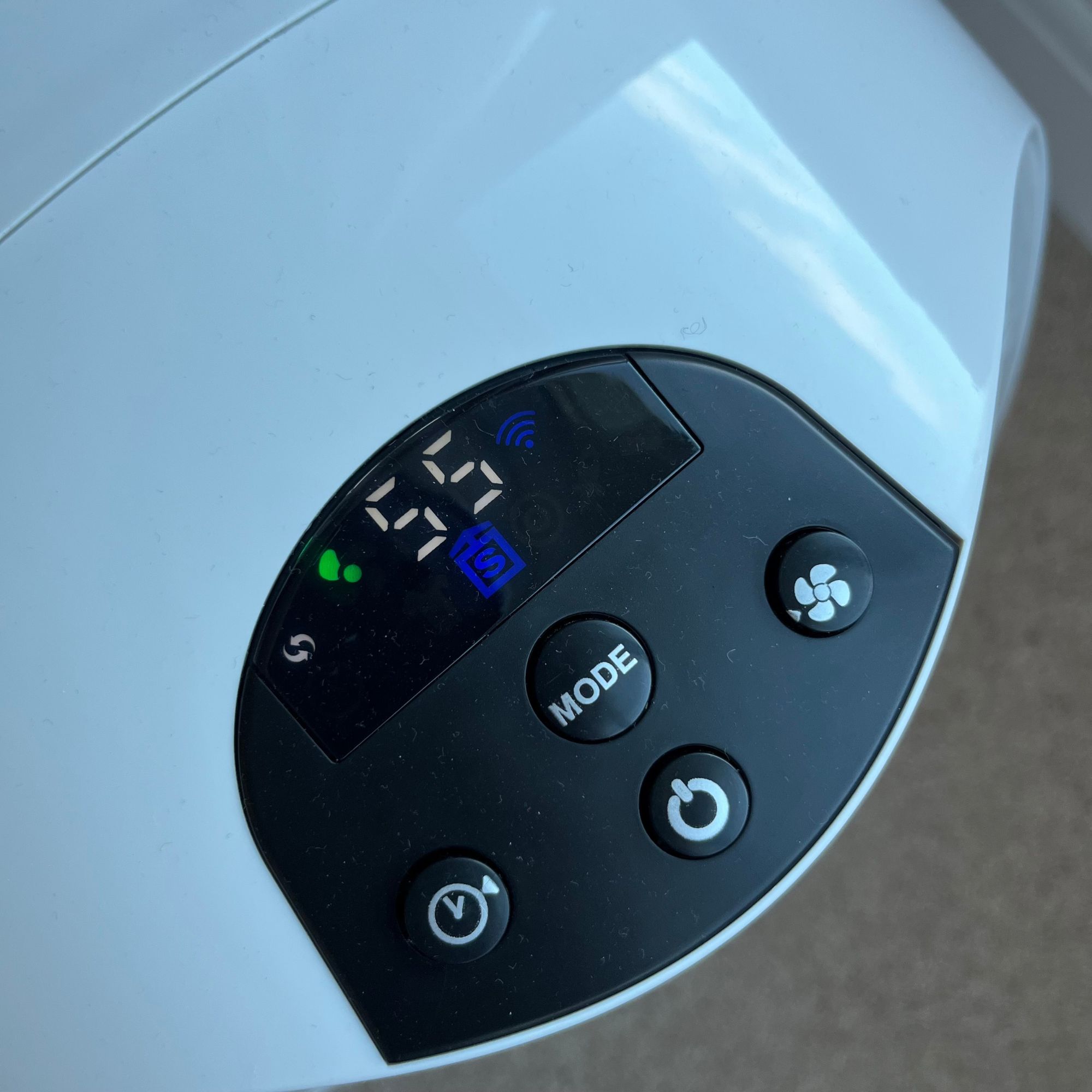 Ebac 4850 21 Litre Dehumidifier controls