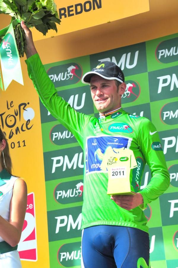 Jose Joaquin Rojas (Movistar) takes the green jersey.