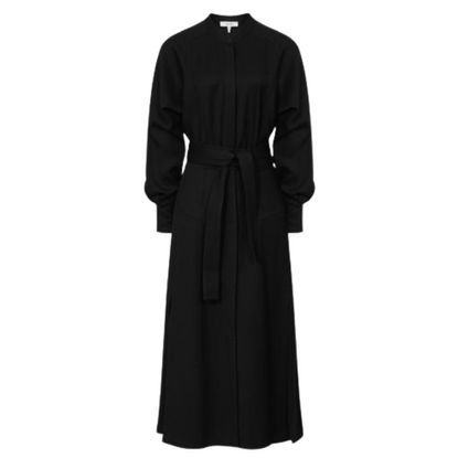 What to wear to a funeral: 7 appropriate style ideas