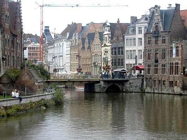 Canal in Gent.