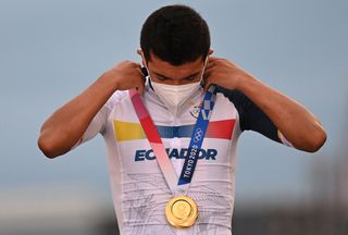 Richard Carapaz takes Ecuador's second ever gold medal at the Olympic Games