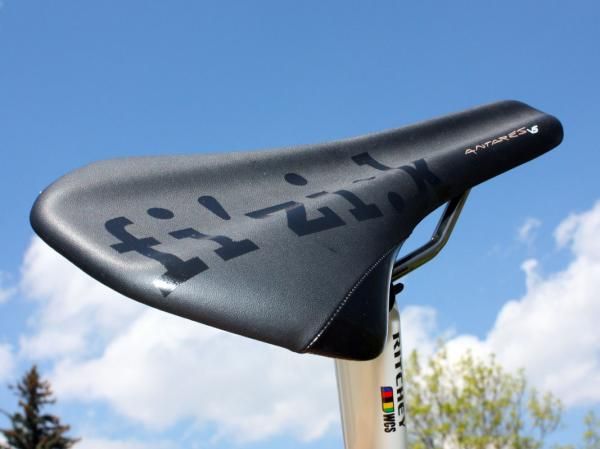 fi'zi:k finally introduces pressure-relieving channels to some of its range with the introduction of the Antares Versus saddle