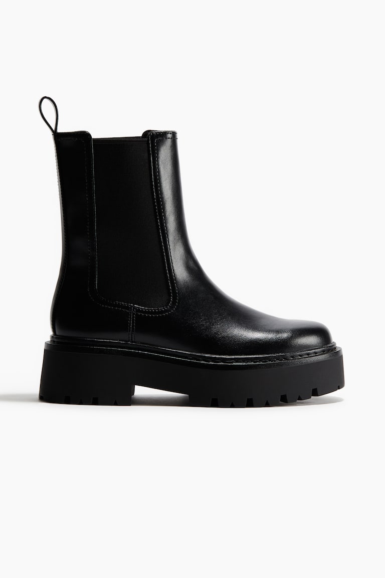 Chunky Chelsea Boots