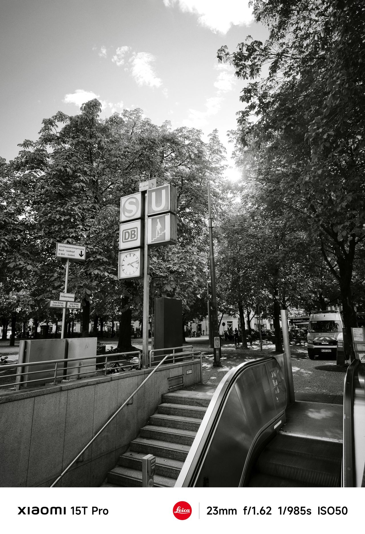 The entrance to a U barn station in Munich