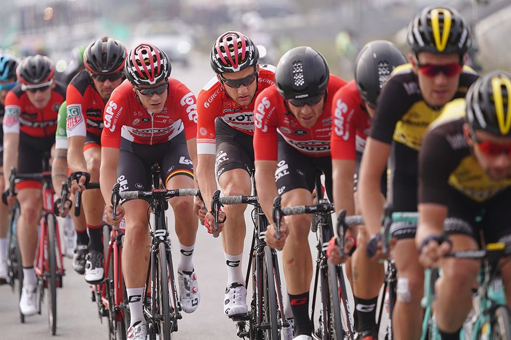 LottoNL-Jumbo and Lotto Soudal do the hard work before the sprint finish