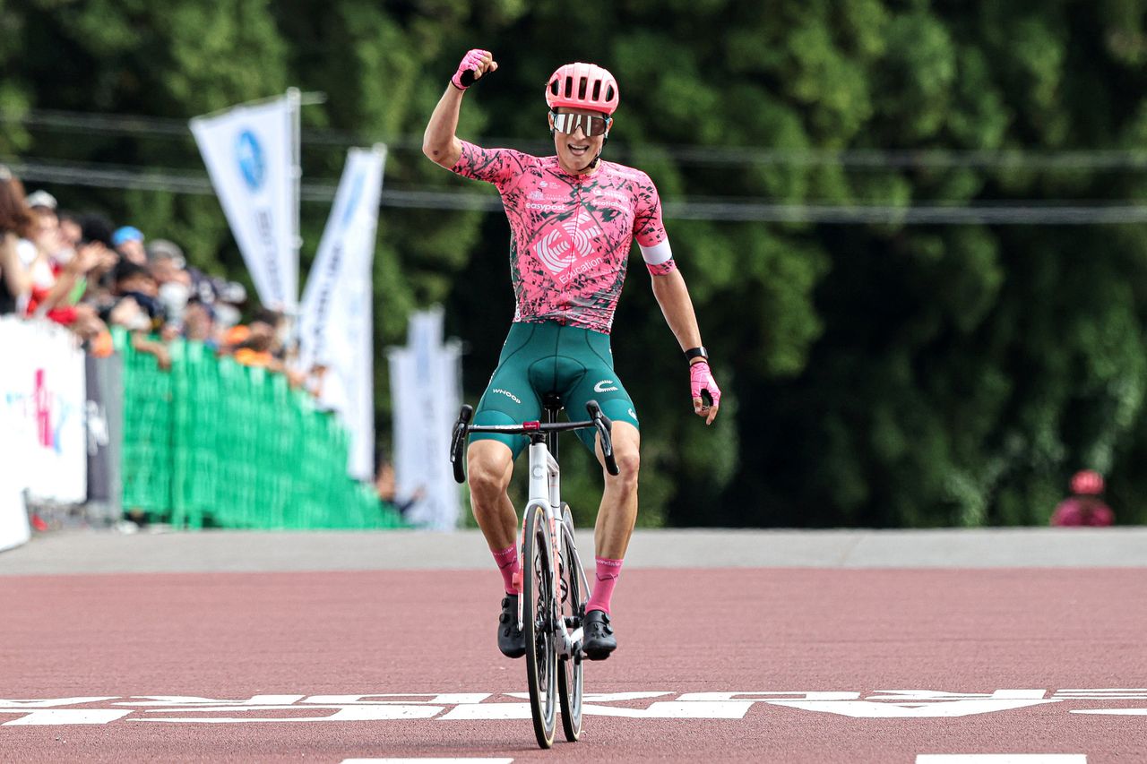 Japan Cup Cycle Road Race 2022 - 29th Edition - Utsunomiya - Utsunomiya 144,2 km - 16/10/2022 - Neilson Powless (USA - EF Education - EasyPost) - photo Kei Tsuji/SprintCyclingAgency&Acirc;&copy;2022
