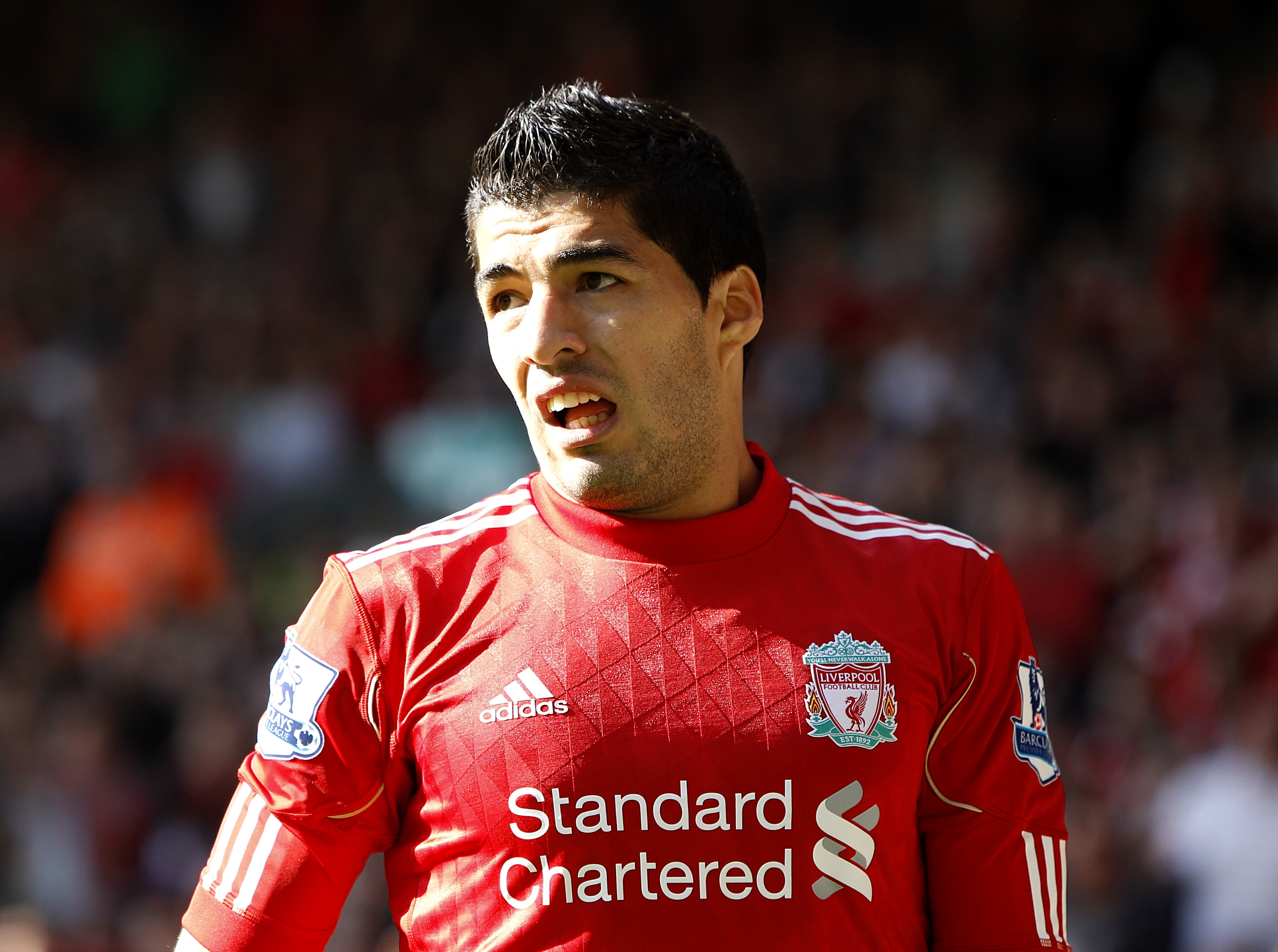 Jamie Carragher: Liverpool made huge mistake with Luis Suarez T