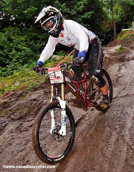 Sabrina Jonnier (Team Maxxis-Rocky Mountain Bicycles) seemed somewhat hesitant in the rocks.