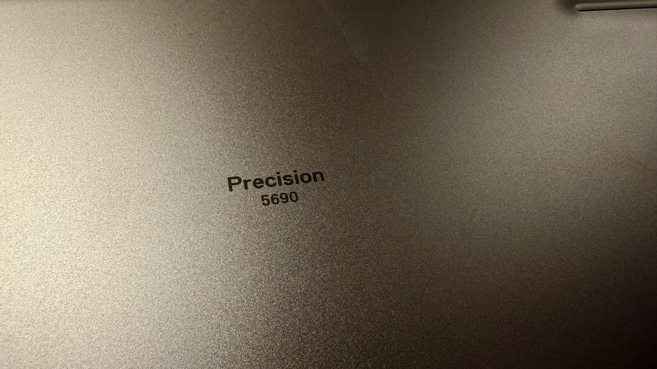 Dell Precision 5690