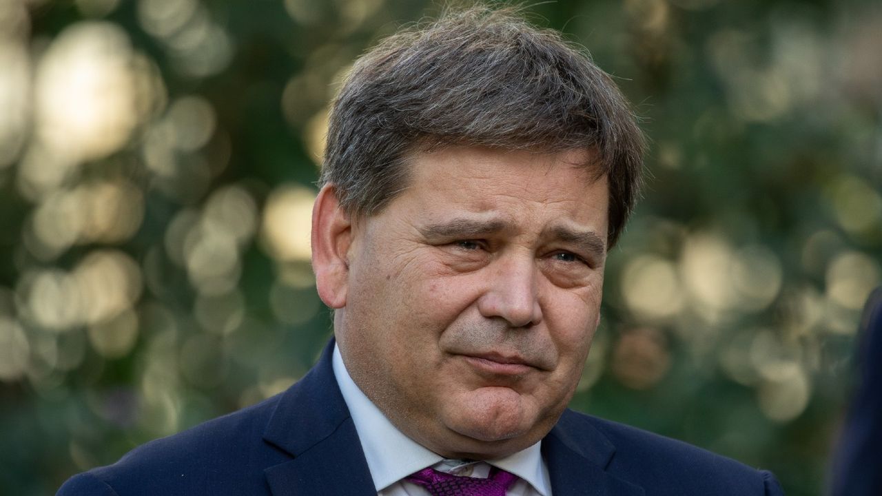 Andrew Bridgen interviewed on College Green 