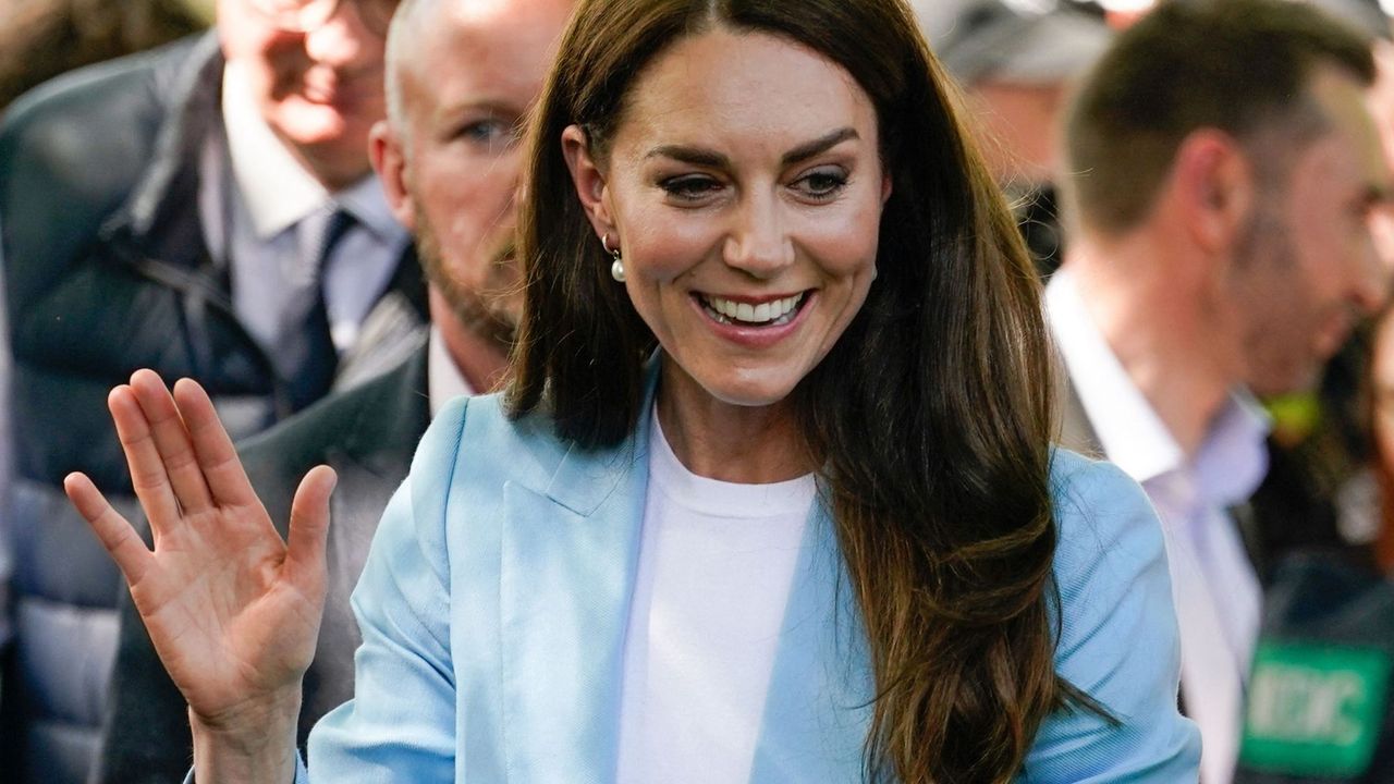 The Princess of Wales wear blue Reiss blazer for The Big Lunch in Windsor