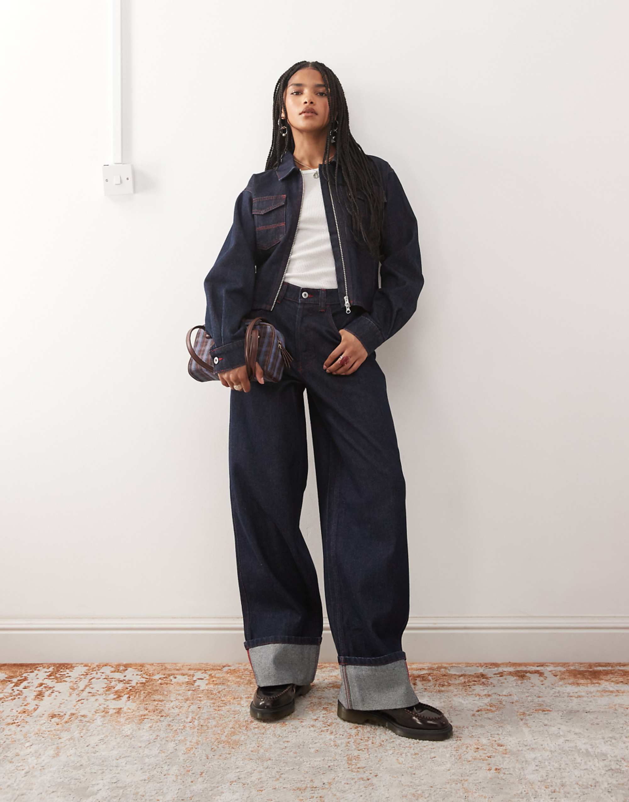 Collusion X002 Baggy Jean With Cinch Back and Turn Up Hem in Rinse Wash