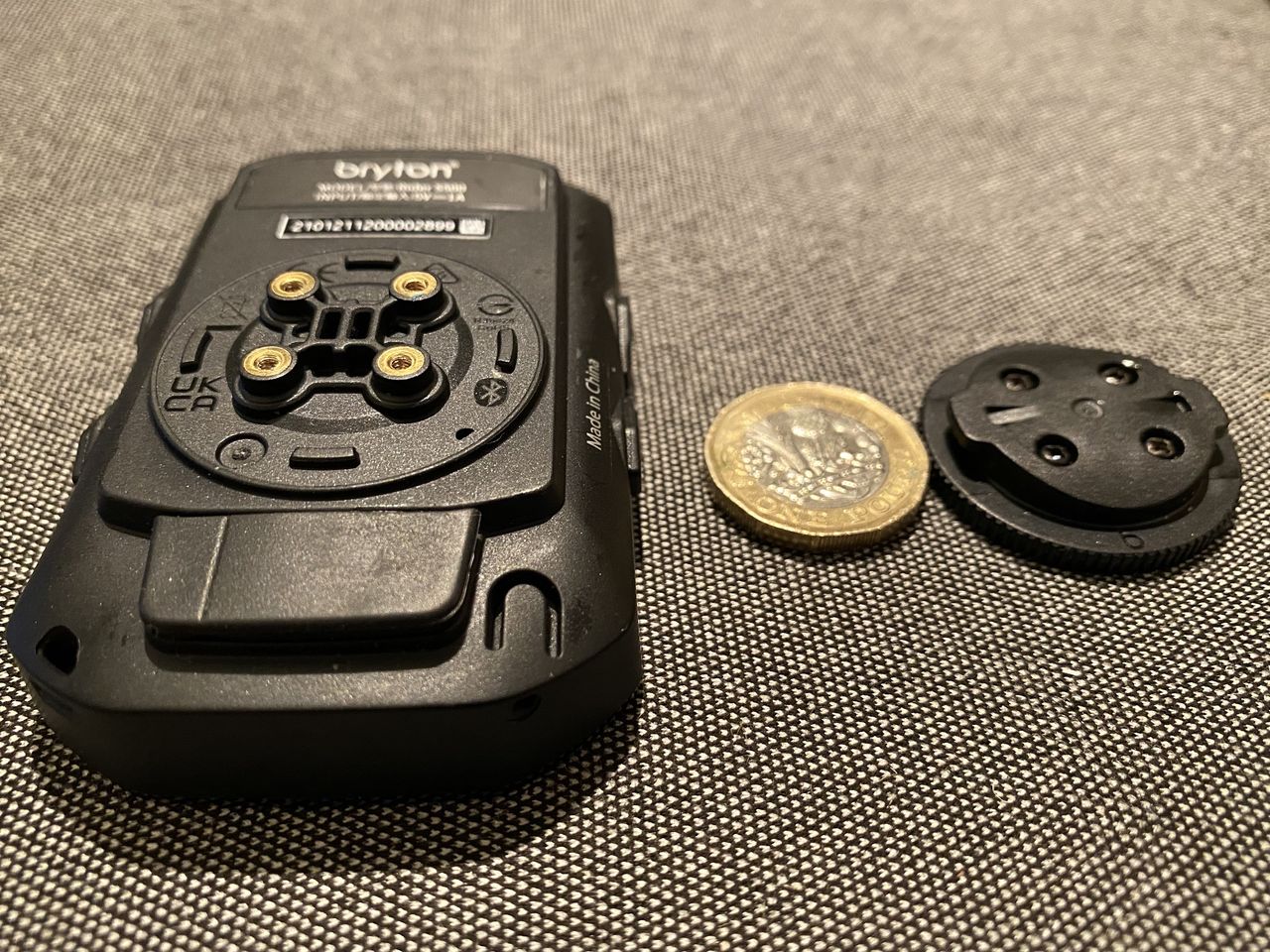 Mounting adapter