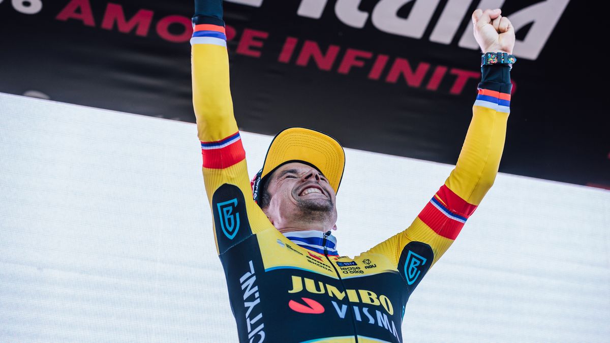 Primoz Roglic celebrating on stage 20 of the Giro d&#039;Italia