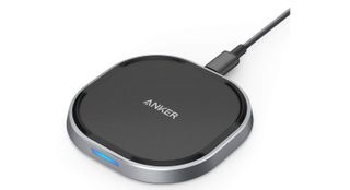 Anker PowerWave 15 med Quick Charge 3.0
