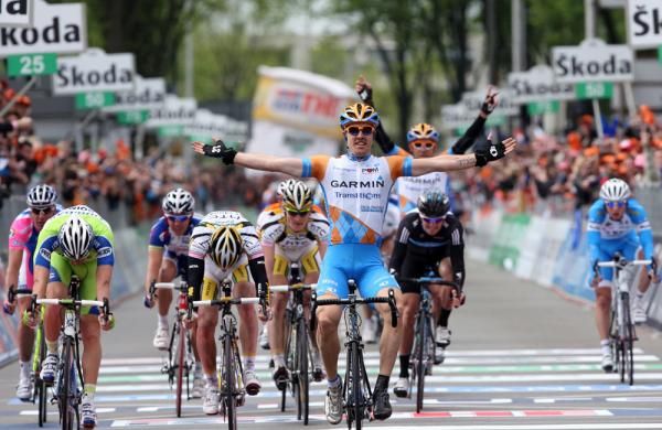 Tyler Farrar (Garmin-Transitions) adds a Giro stage win to his palmares
