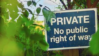 private land keep out sign