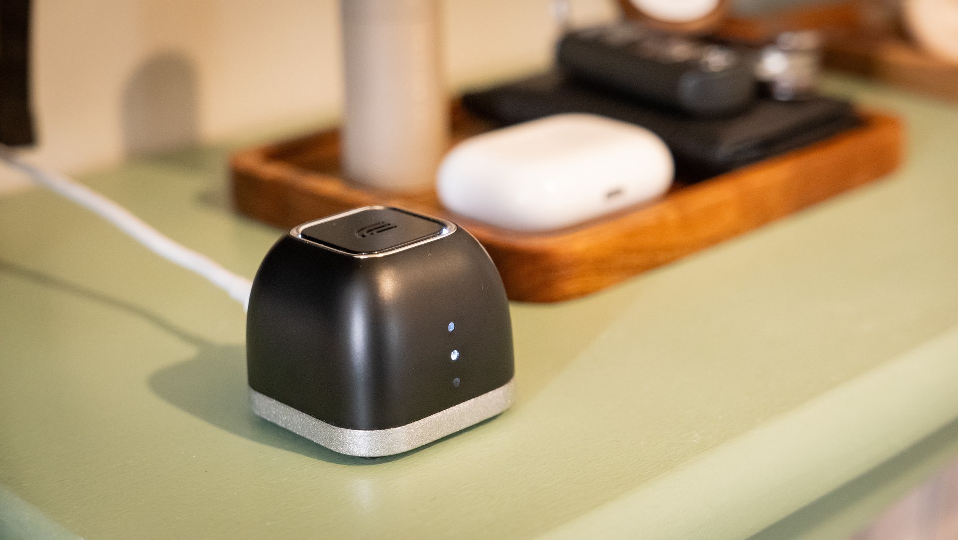 Earzz review: AI-powered gadget alerts you to doorbells, alarms, crying ...