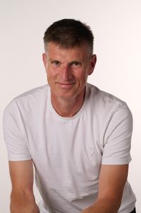 Pat Kinsella's avatar
