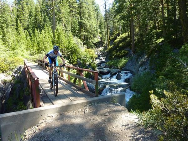 Carl Decker (Team Giant) on his way to an overall win.