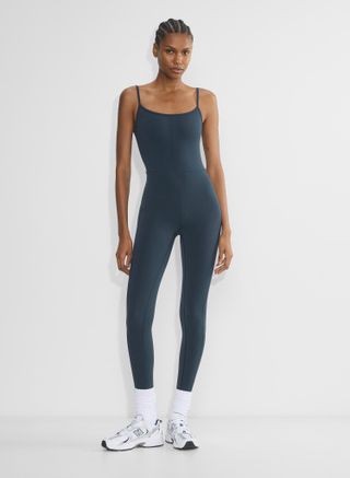 xULVxzi4Vg6VFFASVUTsP5-320-80 كل شخص في تريسي أندرسون يرتدي هذا الاتجاه النشط