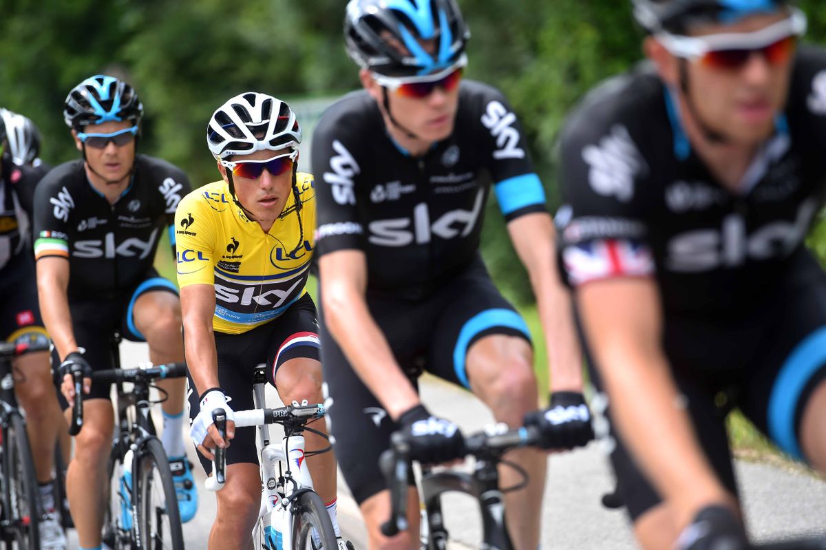 Peter Kennaugh rides in the bunch