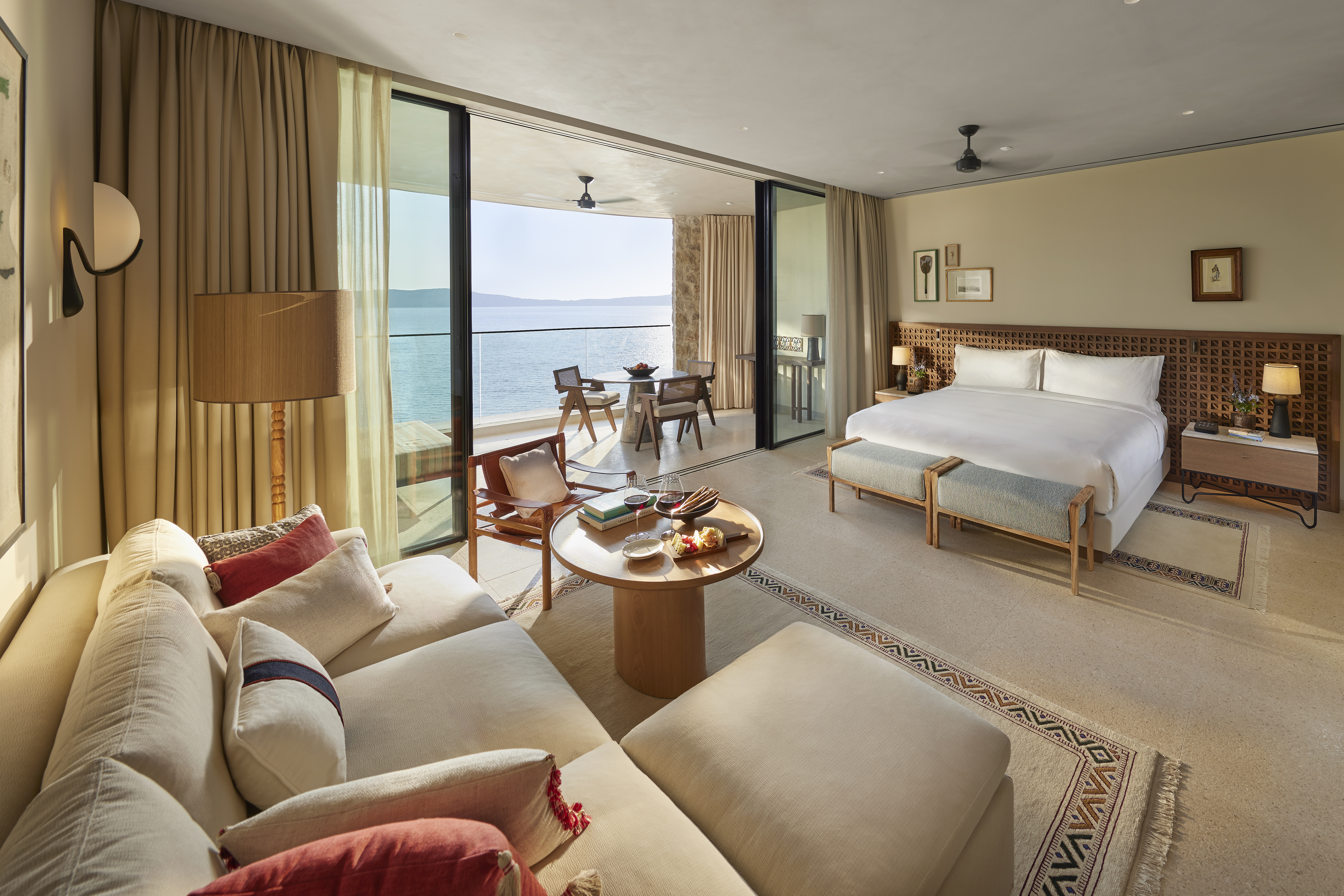 Interior and exterior Greek hotel images