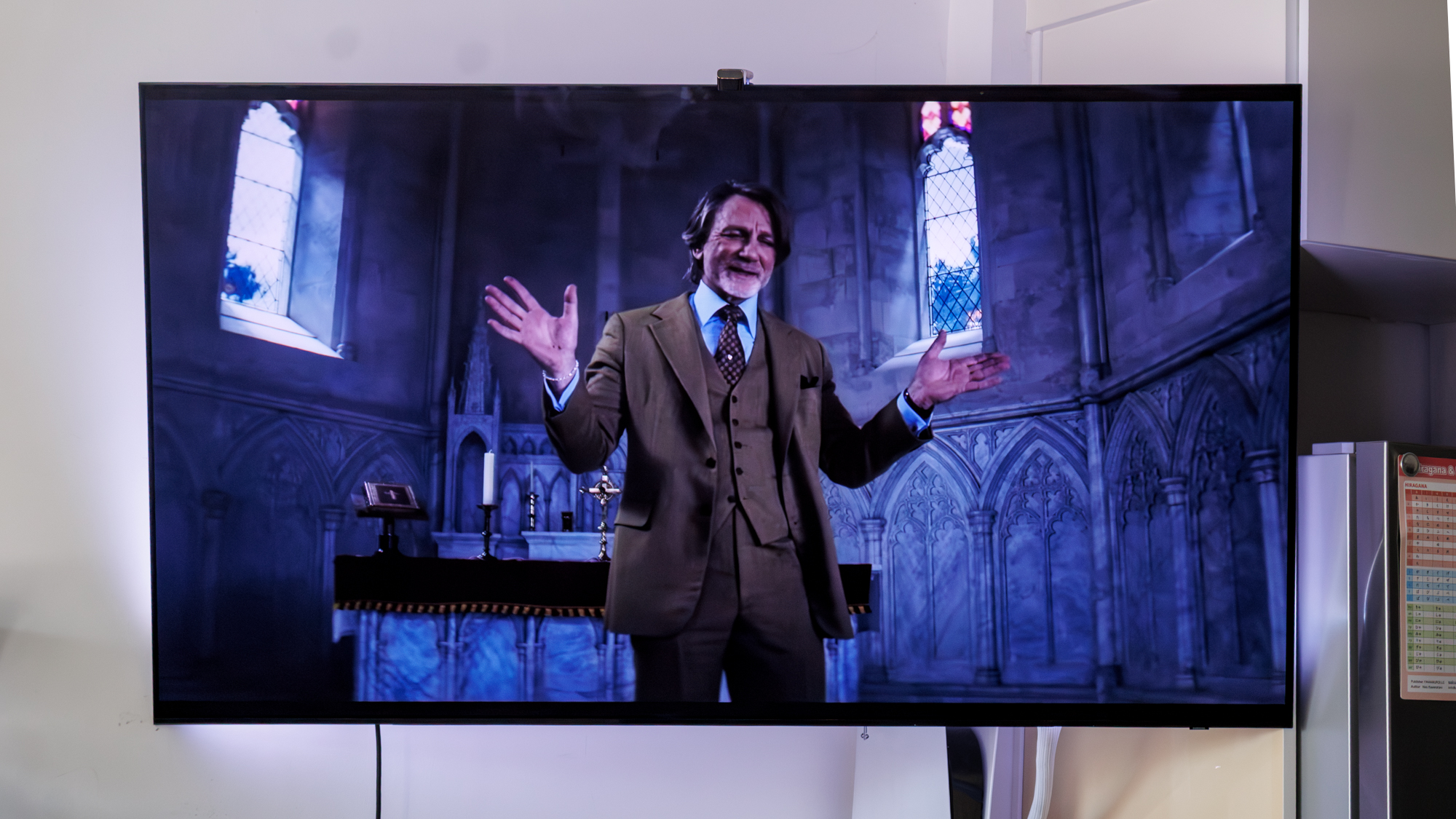 Wall mounted TV streaming with Amazon Fire TV Stick 4K Select