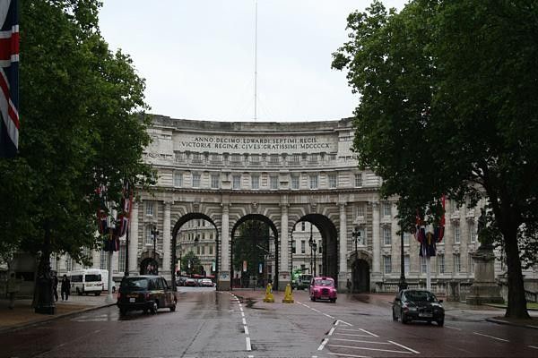 Admiralty Arch