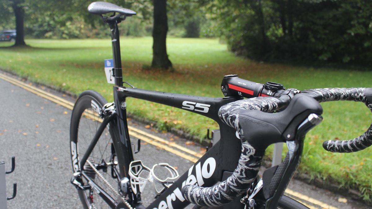 Massive saddle to bar drop for the breakaway specialist