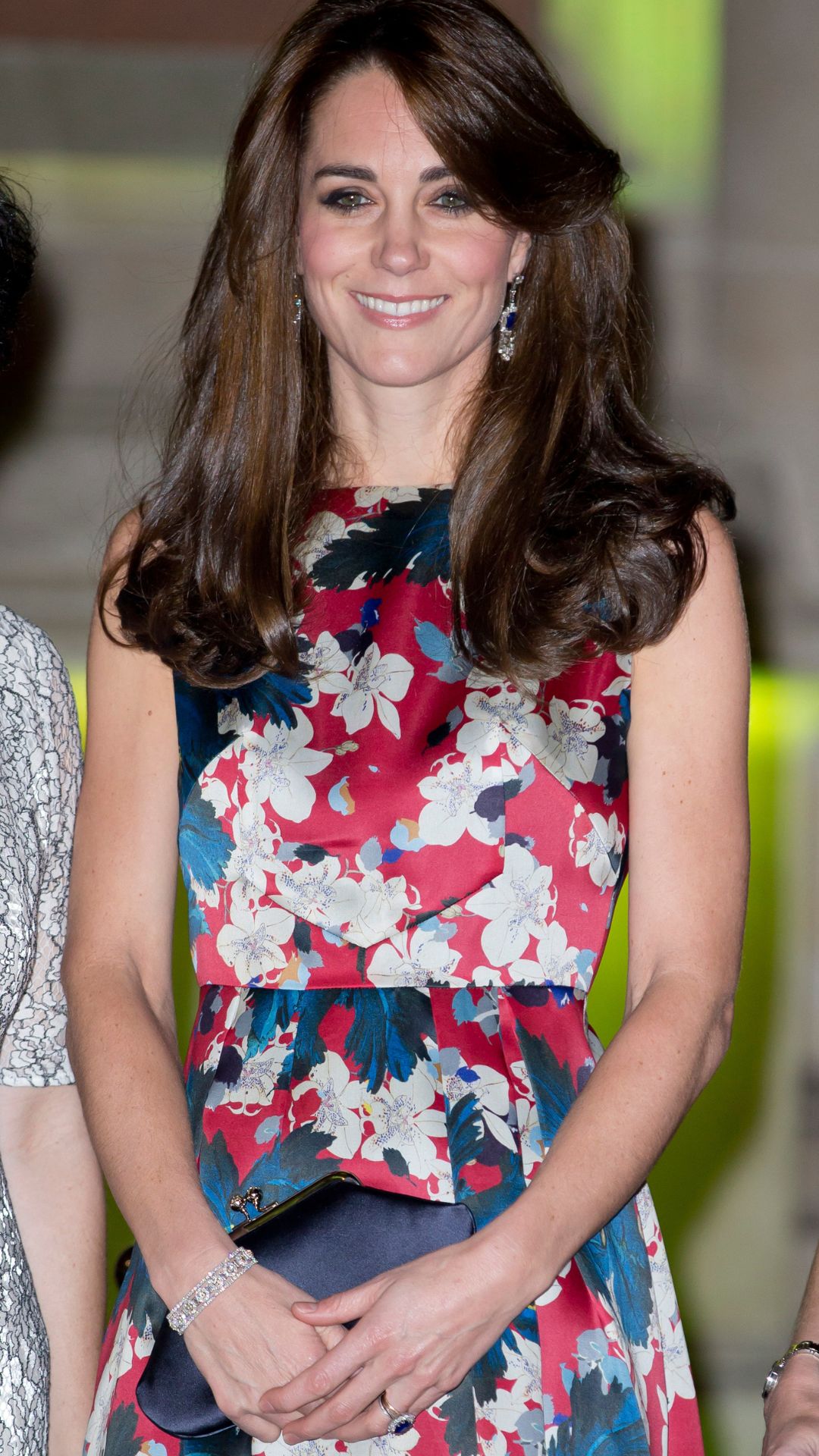 Kate Middleton debuted curtain bangs and the most…