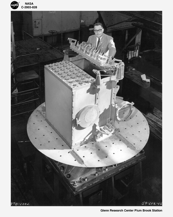Space History Photo: Demonstration of Plum Brook's reactor core | Space
