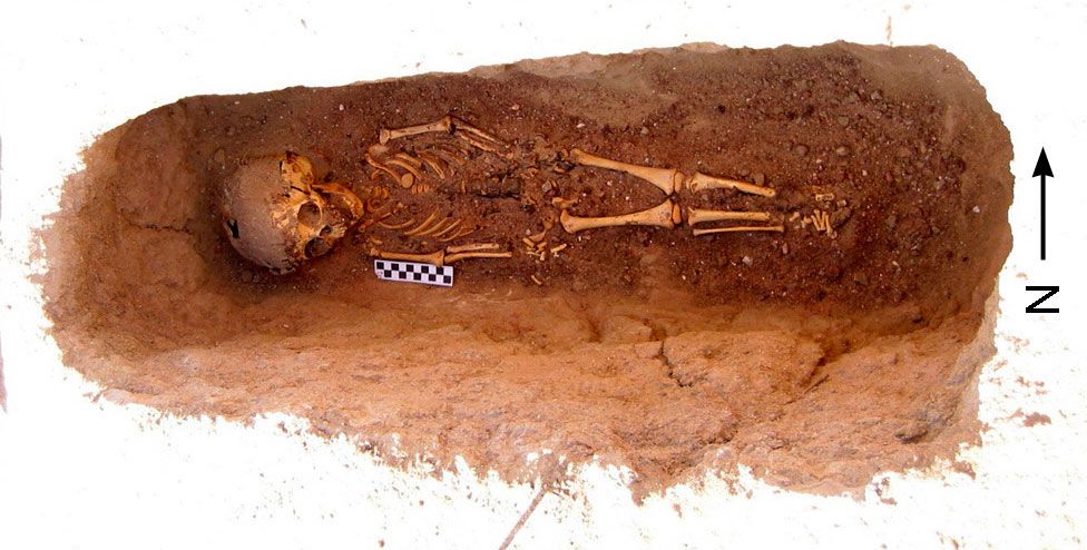 excavations of Kellis 2 cemetery in Egypt.