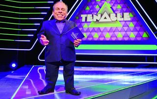 Warwick Davis returns for a second series of this fun game show offering cash prizes to a team of five if they can fill in the blanks of several wildly differing top ten lists.
